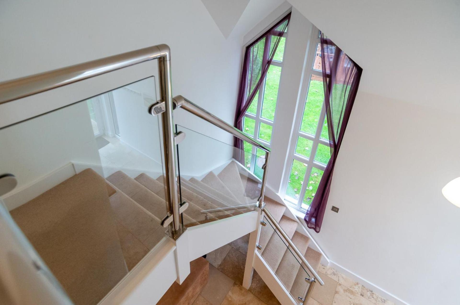 Luxurious 4 Bedroom New England Style Villa - Trewhiddle V17 Сент-Остел Экстерьер фото